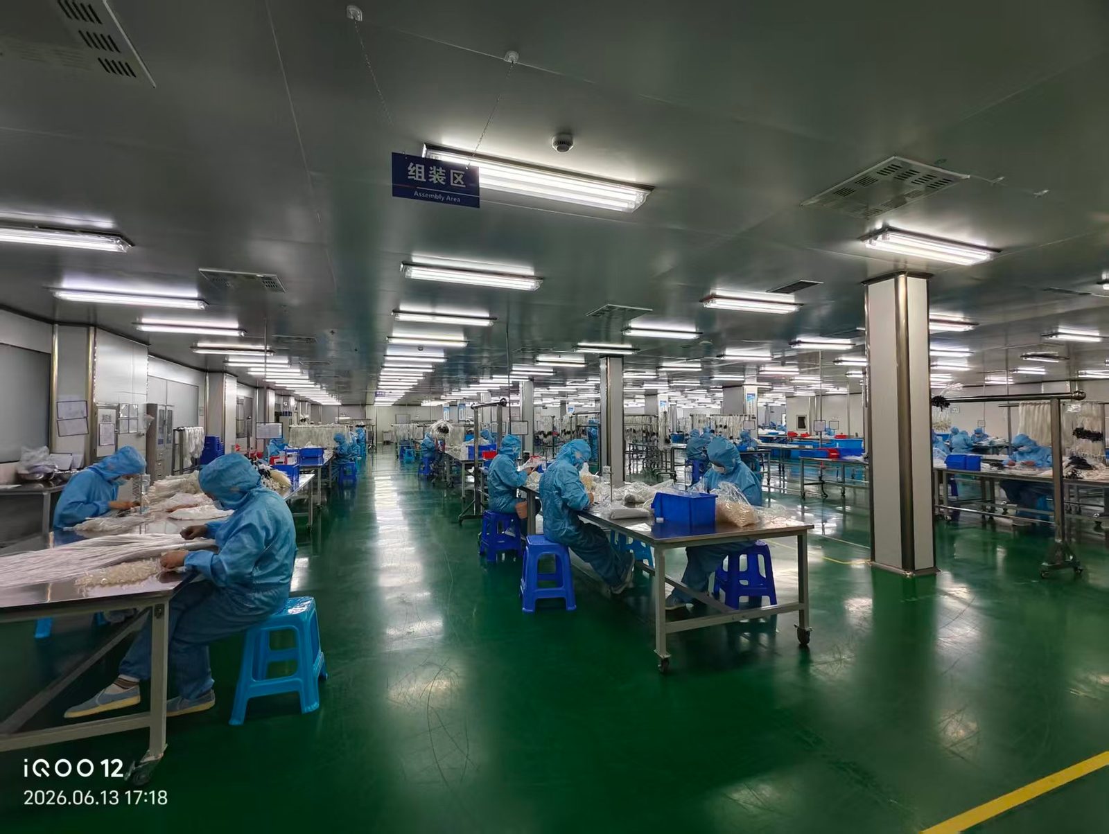 BQ Plus Medical Class 100000 cleanroom assembly workshop